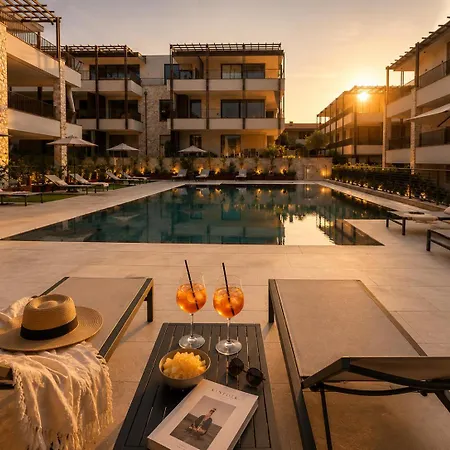 Salvatorehomes - Casa Jasmina - Ultra Luxury In The Heart Of With Dream Garden & Direct Infinity Pool Access Apartmán *