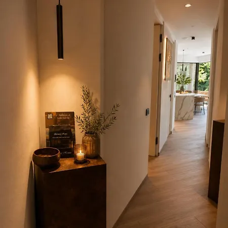 Salvatorehomes - Casa Jasmina - Ultra Luxury In The Heart Of With Dream Garden & Direct Infinity Pool Access Bardolino