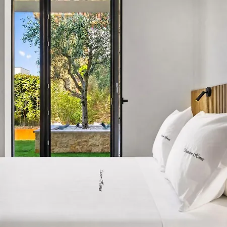 Salvatorehomes - Casa Jasmina - Ultra Luxury In The Heart Of With Dream Garden & Direct Infinity Pool Access *