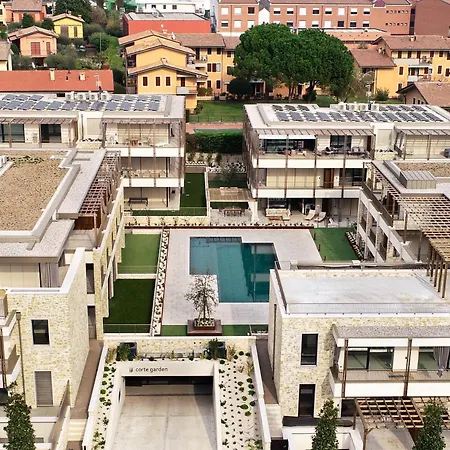 Appartement Salvatorehomes - Casa Jasmina - Ultra Luxury In The Heart Of With Dream Garden & Direct Infinity Pool Access Bardolino